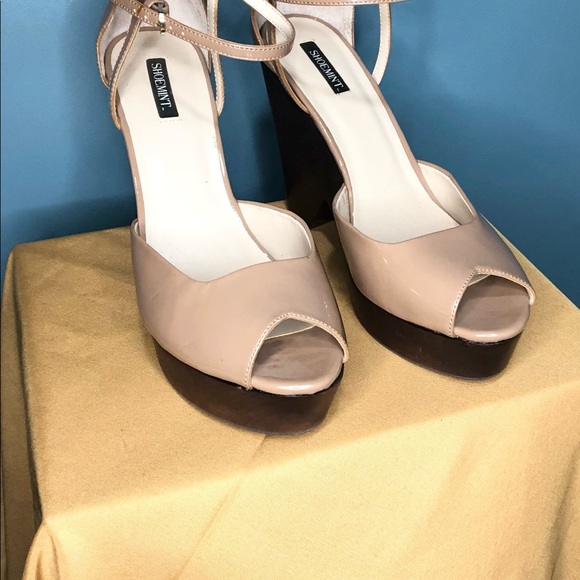Tan Platform Wedges - Picture 2 of 7